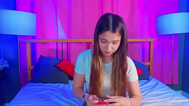 Snapshot of AnnaBerrys chatting on 04/04/26, 08:10 AnnaBerrys online show from 04/04/26, 08:10