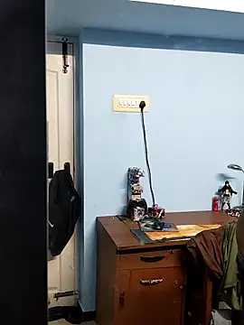 Snapshot of Igcholebhature_lovee chatting on 04/10/26, 12:01 Igcholebhature lovee online show from 04/10/26, 12:01