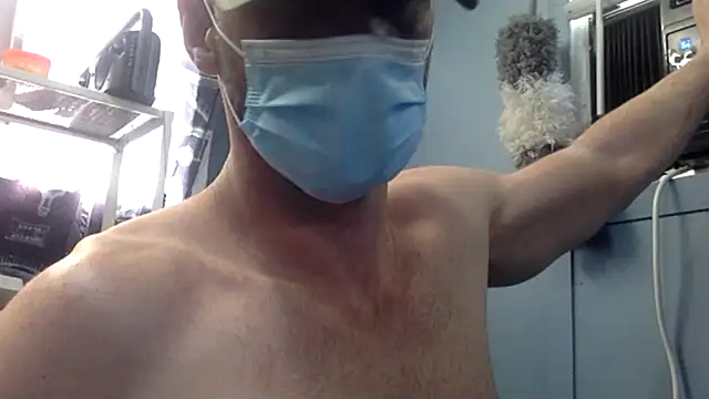 BWCloverboyy online show from 03/26/26, 08:07