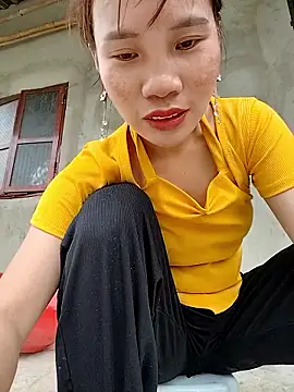 Snapshot of Ruby_Lucy chatting on 03/25/26, 01:39 Ruby Lucy online show from 03/25/26, 01:39