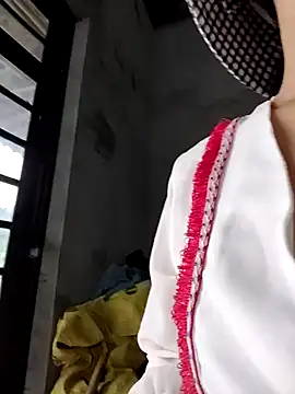 Snapshot of Ruby_Lucy chatting on 04/10/26, 11:56 Ruby Lucy online show from 04/10/26, 11:56