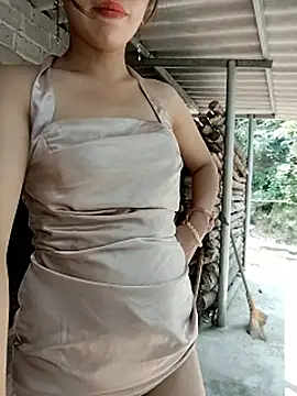 Snapshot of Ruby_Lucy chatting on 04/06/26, 04:46 Ruby Lucy online show from 04/06/26, 04:46