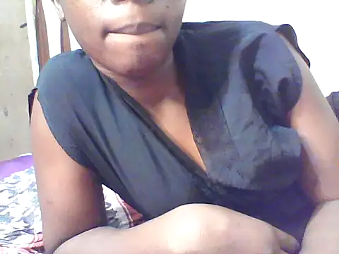 Snapshot of blackgal2 chatting on 06/15/26, 08:52 blackgal2 online show from 06/15/26, 08:52