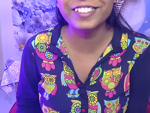 hoty-pinka online show from 03/30/26, 08:16