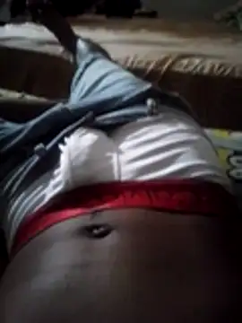 Snapshot of tuchokolatit0 chatting on 03/21/26, 02:43 tuchokolatit0 online show from 03/21/26, 02:43