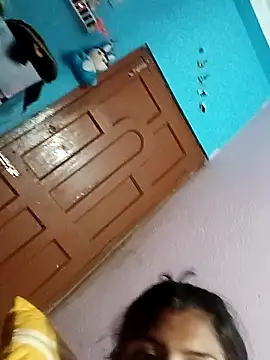 Hot ri ya69 online show from 04/13/26, 06:34