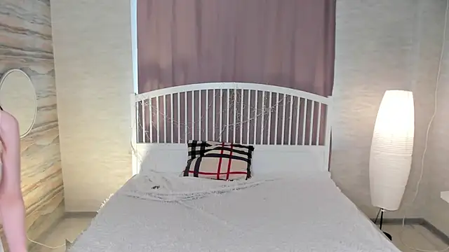 AminaRuthers online show from 05/03/26, 06:51