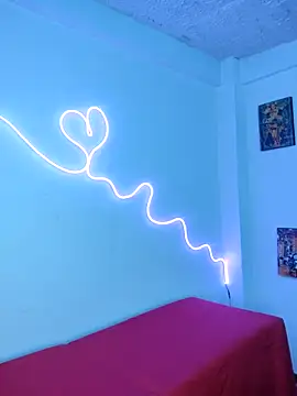 Franchescatoop online show from 03/27/26, 06:22