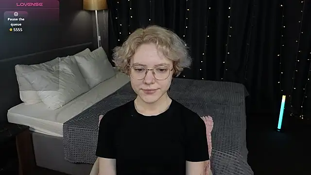 HottoKori online show from 05/08/26, 07:01