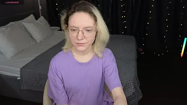 Snapshot of HottoKori chatting on 03/29/26, 05:42 HottoKori online show from 03/29/26, 05:42