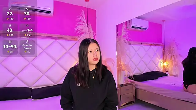 DaniandCute online show from 03/25/26, 06:24