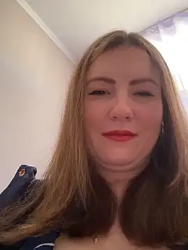 Snapshot of Susan_Wright chatting on 04/19/26, 11:00 Susan Wright online show from 04/19/26, 11:00