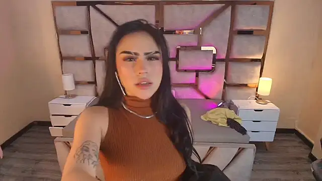 brithny bratz  online show from 04/08/26, 04:36