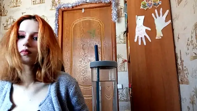 SirenFrost online show from 04/07/26, 10:06