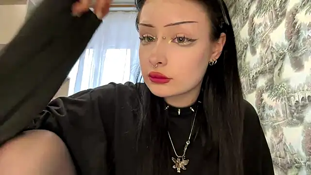 Snapshot of YoursinGoddes chatting on 04/01/26, 03:09 YoursinGoddes online show from 04/01/26, 03:09