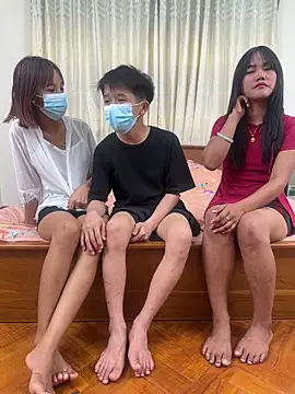 mei-678 online show from 03/27/26, 02:07