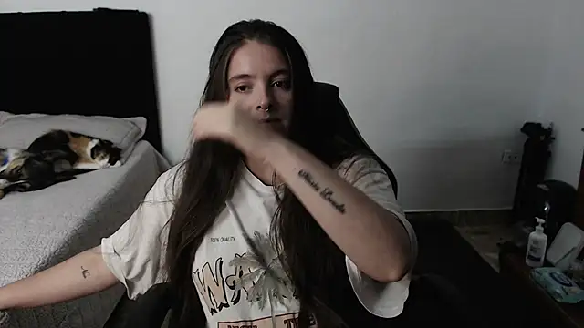 Queen Val369 online show from 04/12/26, 02:15