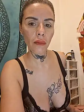 chiquitilla41 online show from 05/23/26, 12:53
