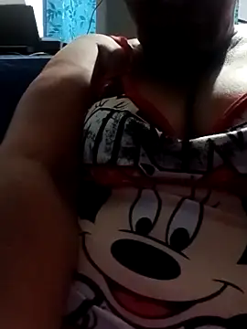 sexymomsn online show from 03/26/26, 05:17