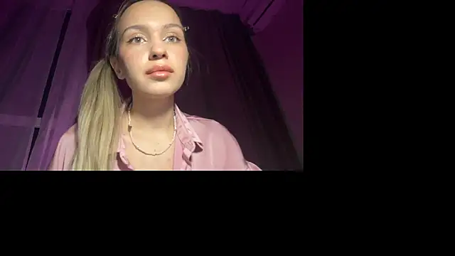 Candy Loveee online show from 03/25/26, 10:41