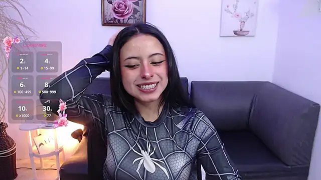 Nina petitte online show from 04/03/26, 12:00