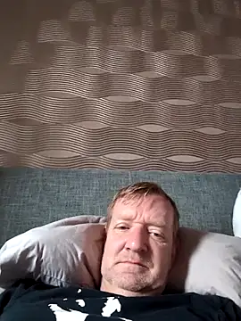 Notiesfuk online show from 04/07/26, 12:07