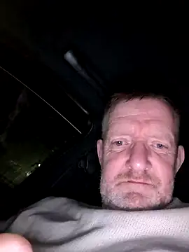 Notiesfuk online show from 04/18/26, 10:54