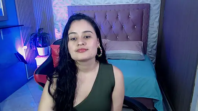 gabriela tm1 online show from 04/18/26, 02:47