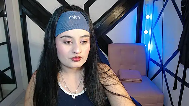 Snapshot of gabriela_tm1 chatting on 07/13/26, 03:11 gabriela tm1 online show from 07/13/26, 03:11