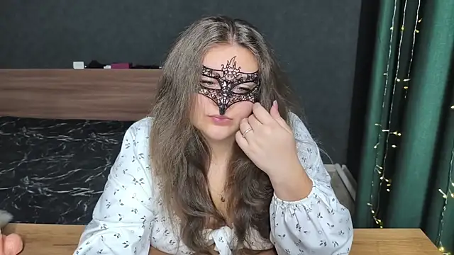 daddysgirl9978 online show from 04/09/26, 12:00