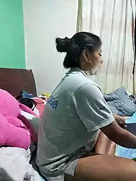 AngelicaStorms online show from 04/24/26, 12:34