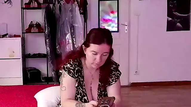 C0chonne59  online show from 03/24/26, 10:48