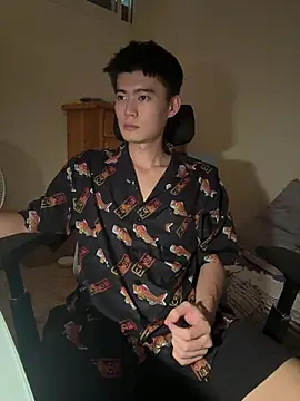 CalvinHY online show from 06/25/26, 03:26