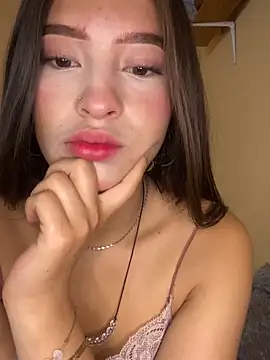 Itze Mua online show from 04/13/26, 11:03