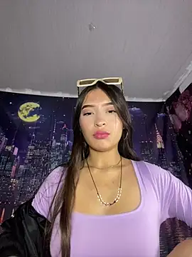 Itze Mua online show from 03/27/26, 03:15