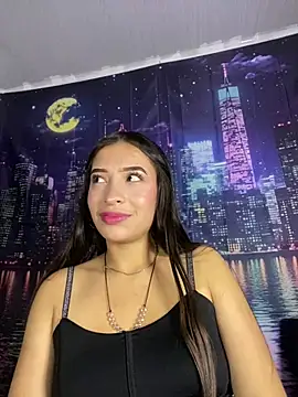 Itze Mua online show from 03/24/26, 03:17