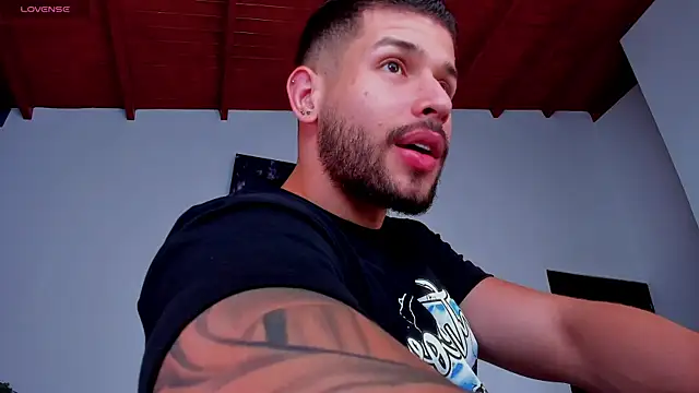 Santos ramirez1 online show from 03/30/26, 01:45