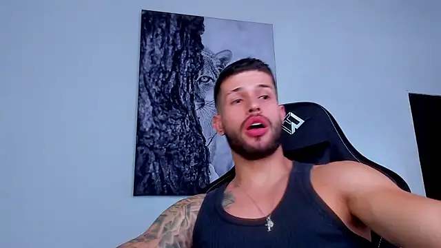 Santos ramirez1 online show from 07/01/26, 03:45