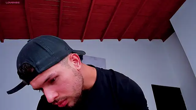 Santos ramirez1 online show from 04/13/26, 02:54