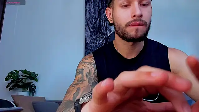 Santos ramirez1 online show from 06/11/26, 03:31