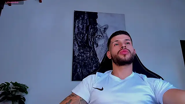 Santos ramirez1 online show from 06/12/26, 02:48
