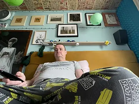 MyCockWantsYourWetVagina online show from 04/20/26, 10:18