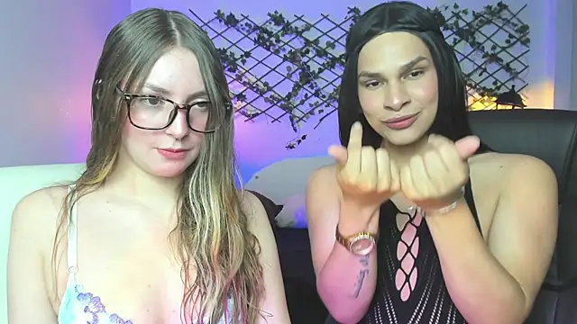 Honey  kiss online show from 03/23/26, 12:33