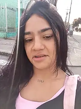 baby-skinnd online show from 04/01/26, 01:01