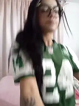 baby-skinnd online show from 04/10/26, 11:23