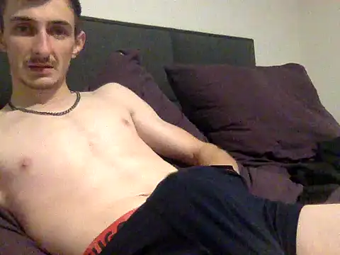 rmarcu01 online show from 03/28/26, 11:28