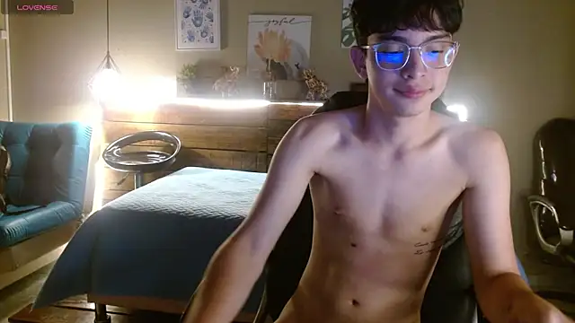 SantiTwinkyy online show from 04/04/26, 12:23