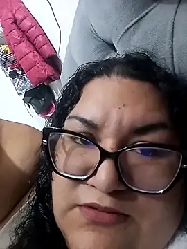 Snapshot of kiroshy chatting on 04/07/26, 01:07 kiroshy online show from 04/07/26, 01:07