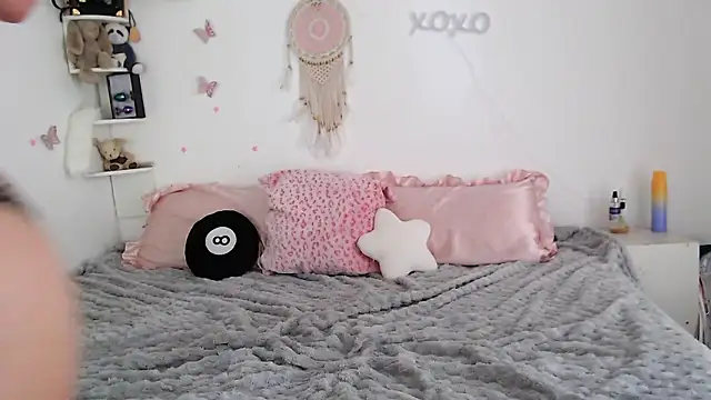 Baby-imi online show from 05/09/26, 12:25