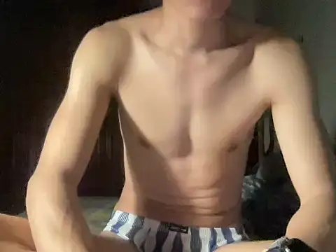 Mauriice online show from 04/01/26, 04:15